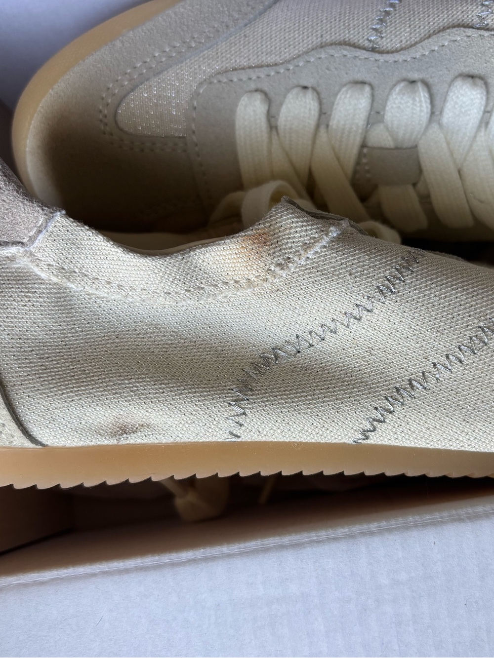 NIB Blowfish Malibu Women's Neutral Canvas Sneaker - Glitter White/Cream - Picture 11 of 11